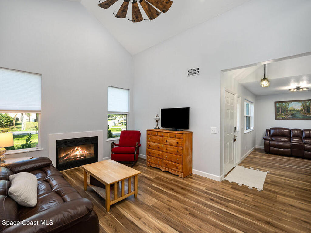 1258 York Circle, Melbourne, FL 32904