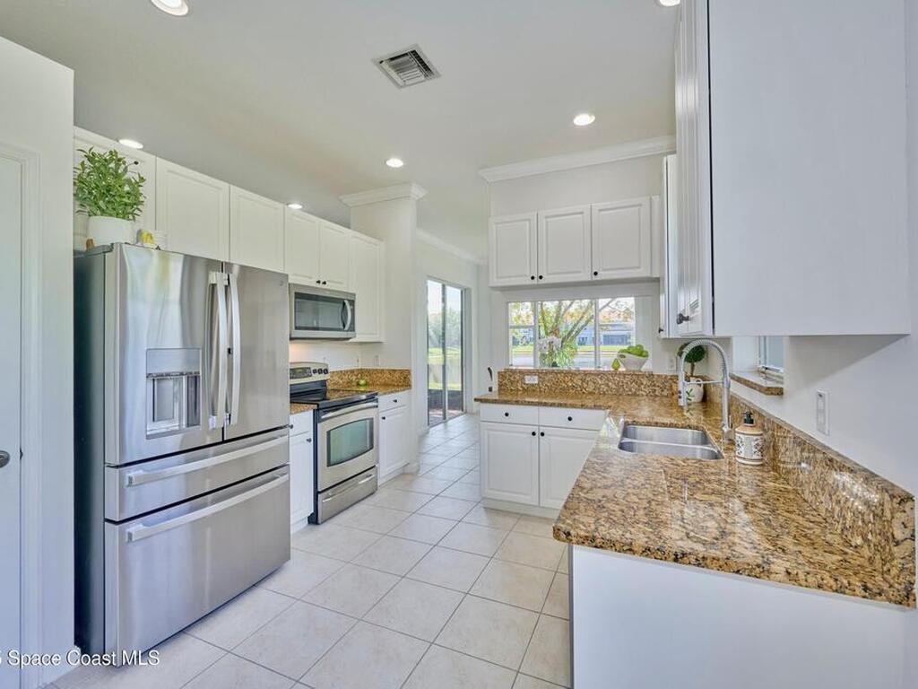 2570 Marshfield Court, Port St. Lucie, FL 34953