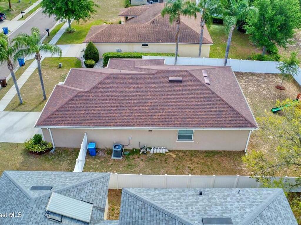 427 Highland Meadows Street, Davenport, FL 33837