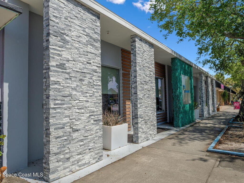 702 Young Street, Melbourne, FL 32935