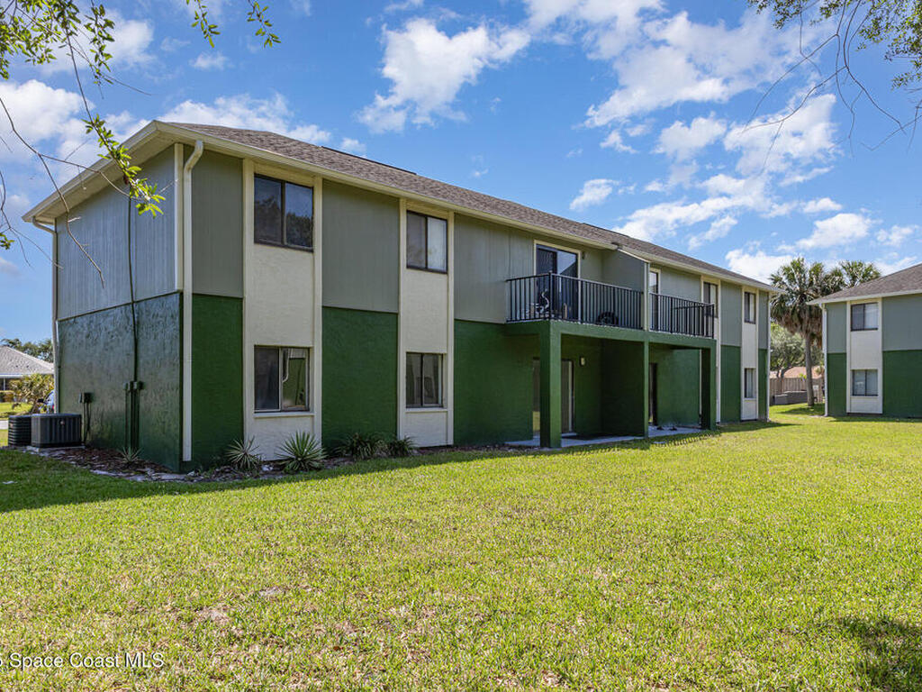 2249 Flower Tree Circle, Melbourne, FL 32935