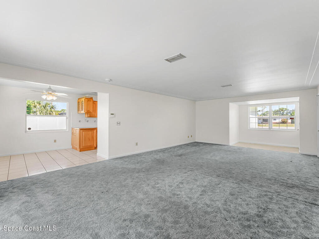 95 Melbourne Avenue, Merritt Island, FL 32953