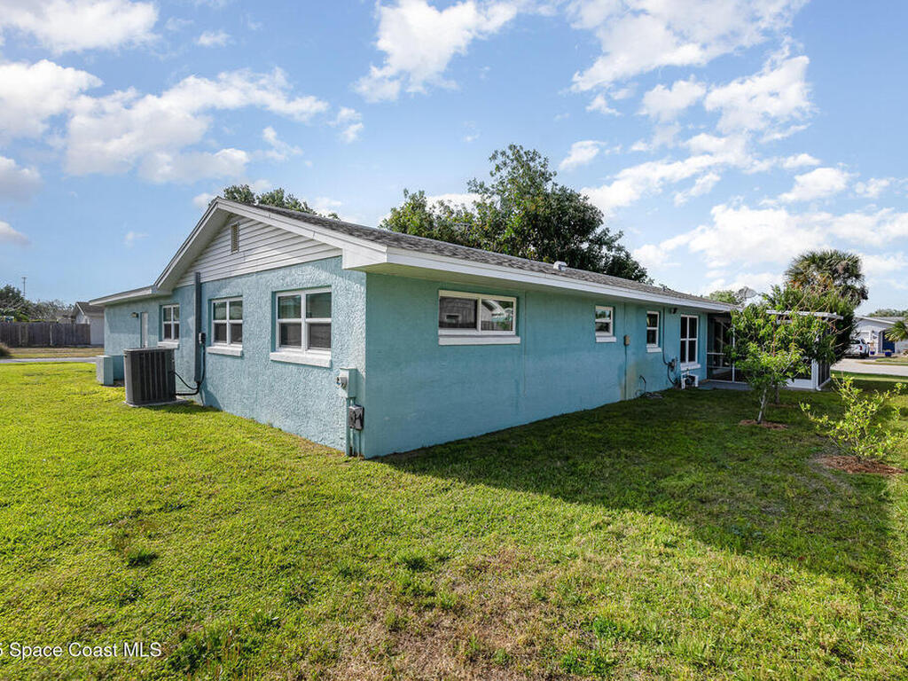 191 Las Palmas, Merritt Island, FL 32953