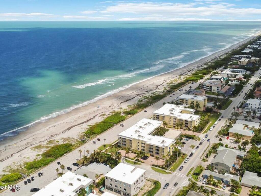 1 Eighth Avenue, Indialantic, FL 32903