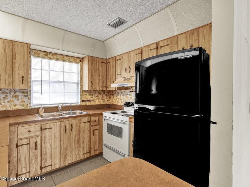 11106 Roseland Road, Sebastian, FL 32958