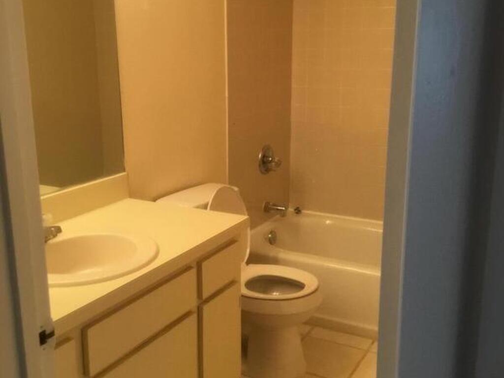 1011 Clearmont Street, Palm Bay, FL 32905