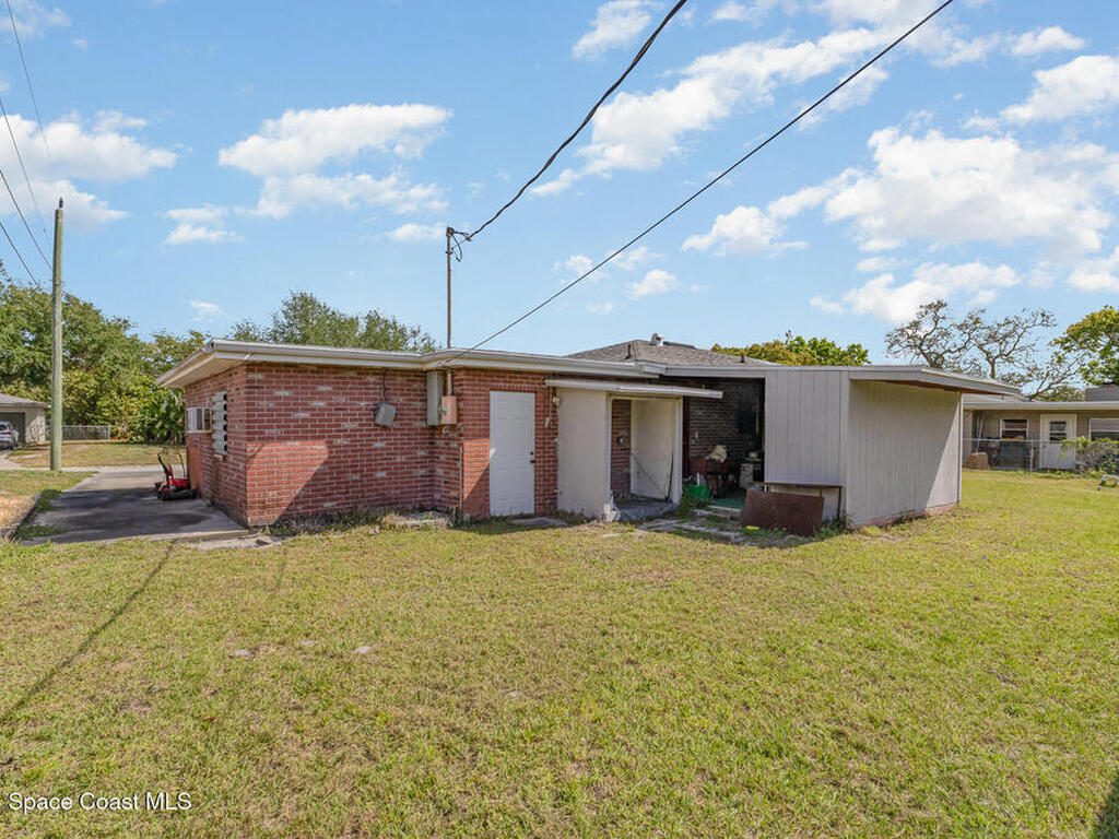 633 Nida Drive, Melbourne, FL 32935