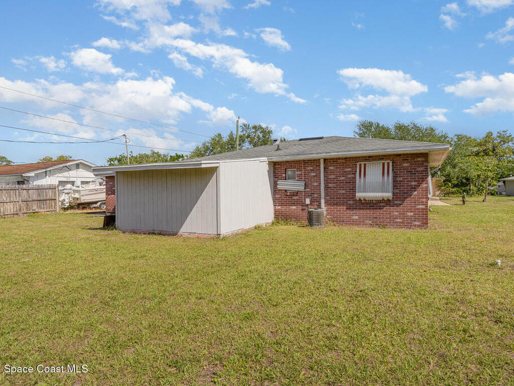 633 Nida Drive, Melbourne, FL 32935