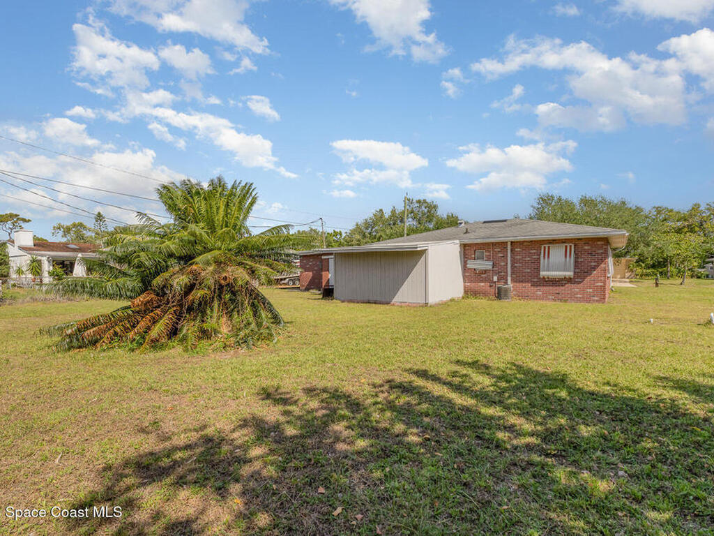 633 Nida Drive, Melbourne, FL 32935
