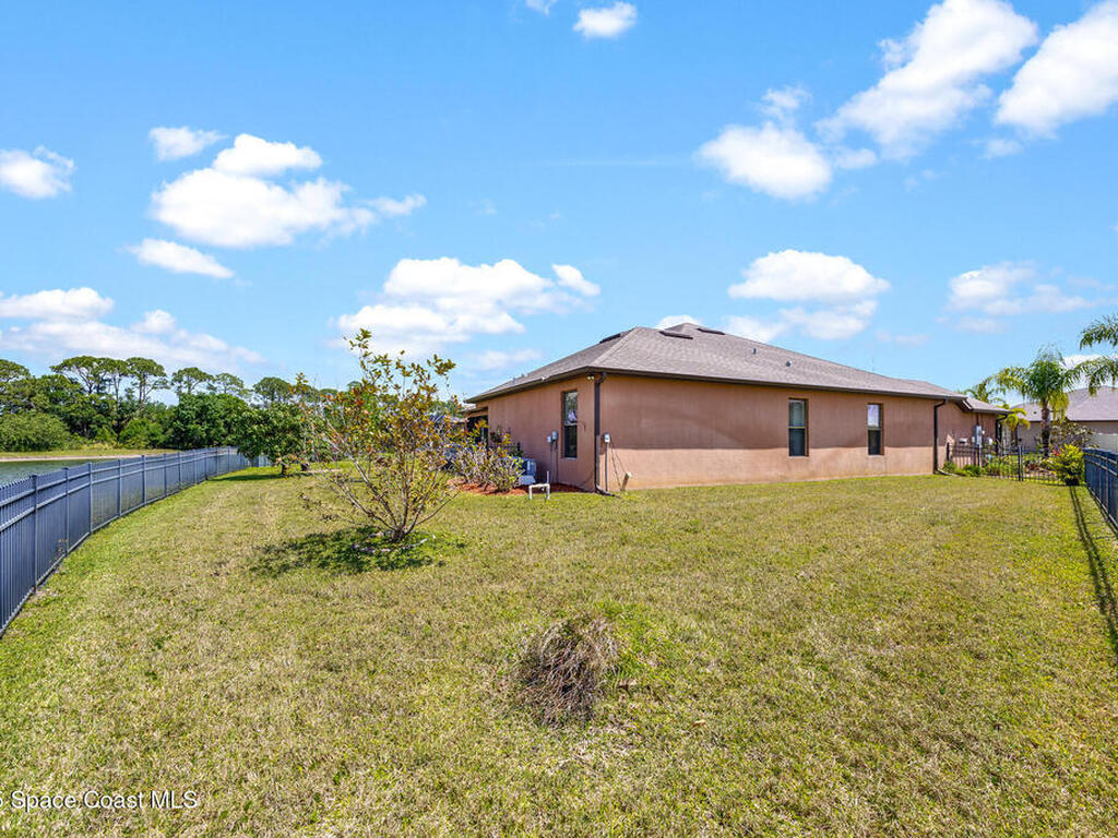 3131 Watergrass Street, West Melbourne, FL 32904
