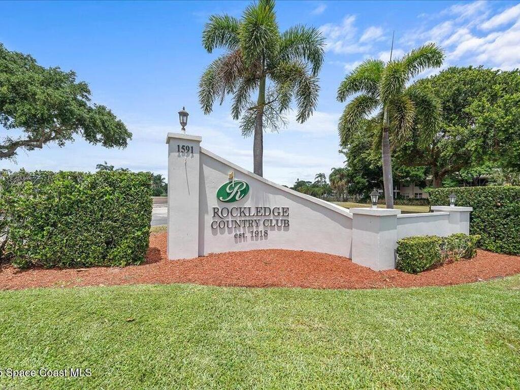 1253 Saint Andrews Drive, Rockledge, FL 32955