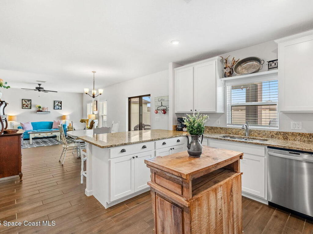 4138 Alligator Flag Circle, West Melbourne, FL 32904