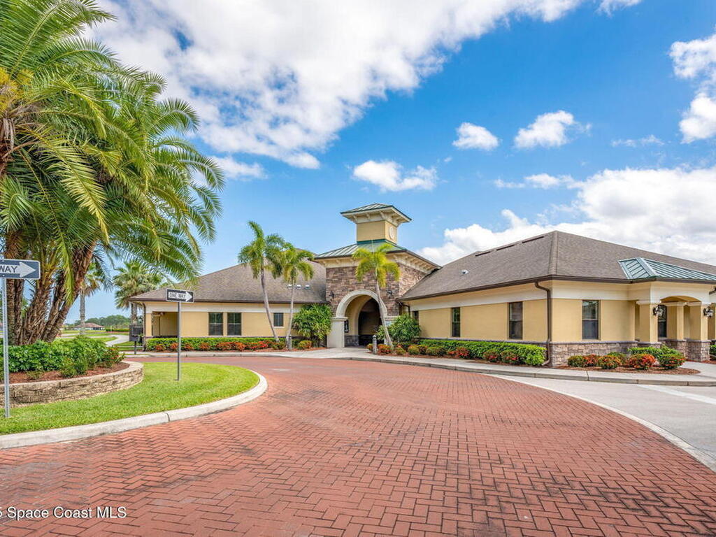 4138 Alligator Flag Circle, West Melbourne, FL 32904