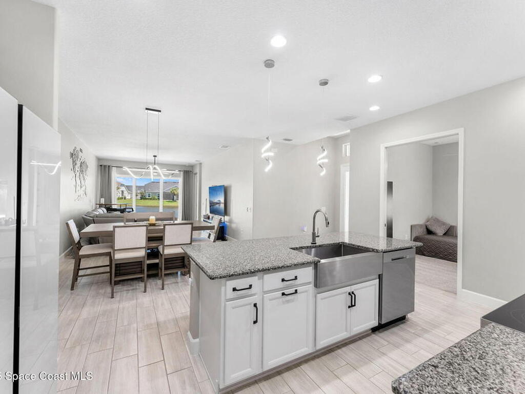 2940 Avalonia Drive, Melbourne, FL 32940