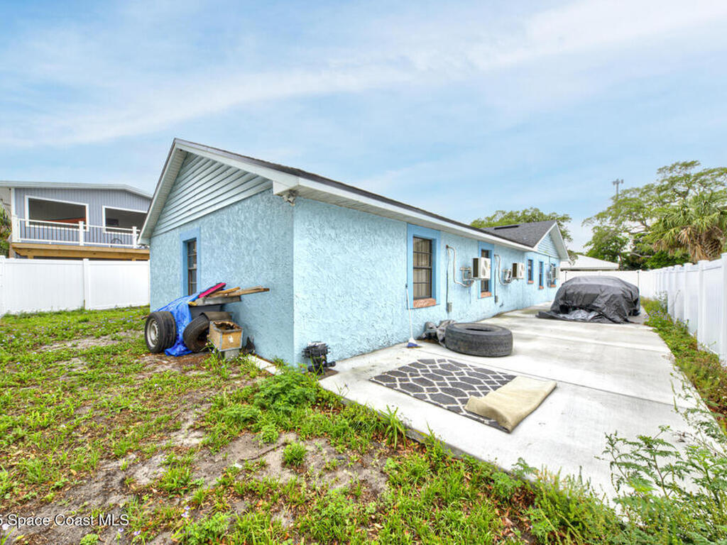 11 Lemon Avenue, Titusville, FL 32796