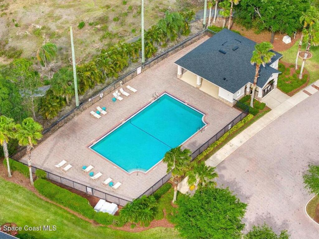 732 Remington Green Drive, Palm Bay, FL 32909