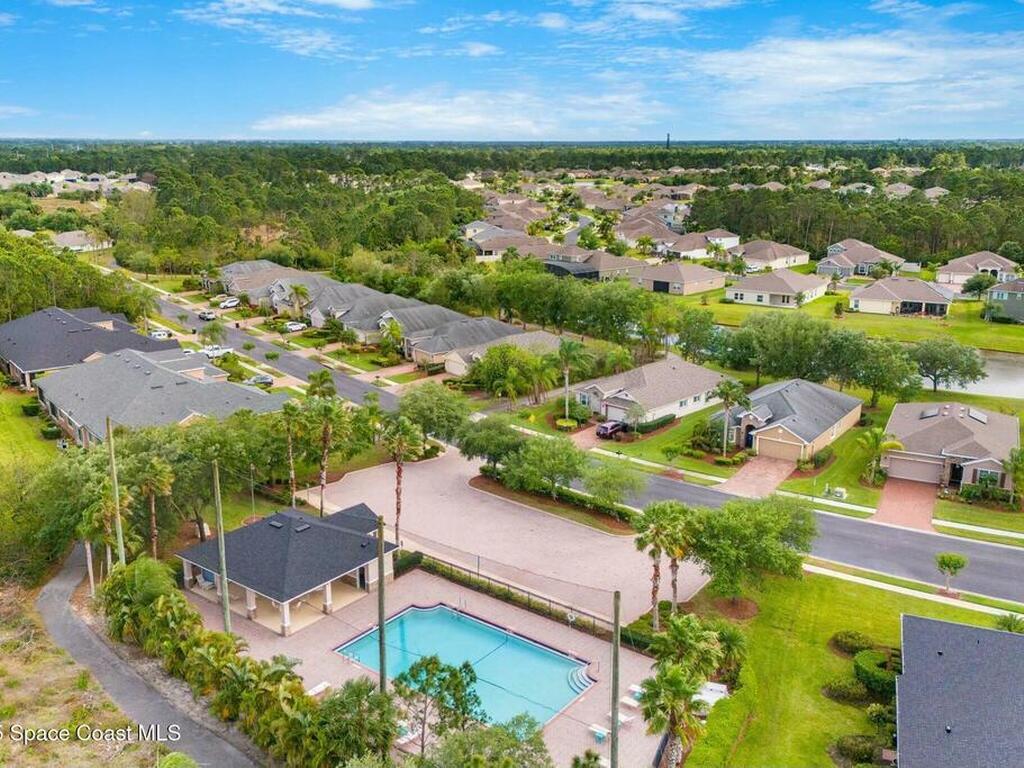 732 Remington Green Drive, Palm Bay, FL 32909