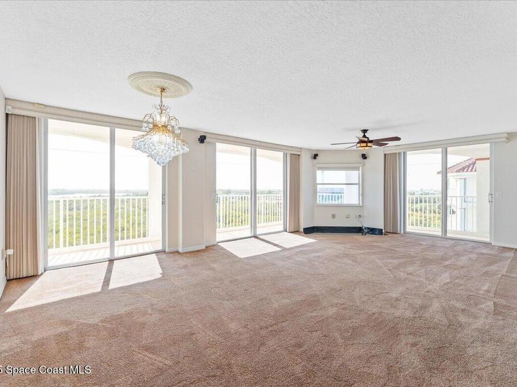 811 Del Rio Way, Merritt Island, FL 32953