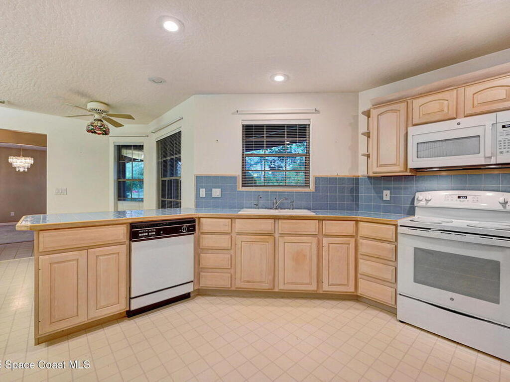 8755 Henry Avenue, Melbourne, FL 32904