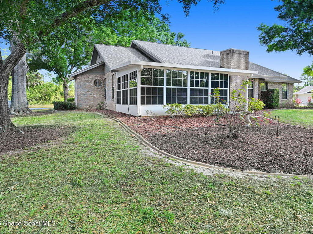 8755 Henry Avenue, Melbourne, FL 32904
