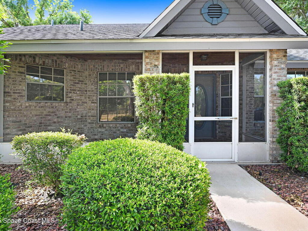 8755 Henry Avenue, Melbourne, FL 32904