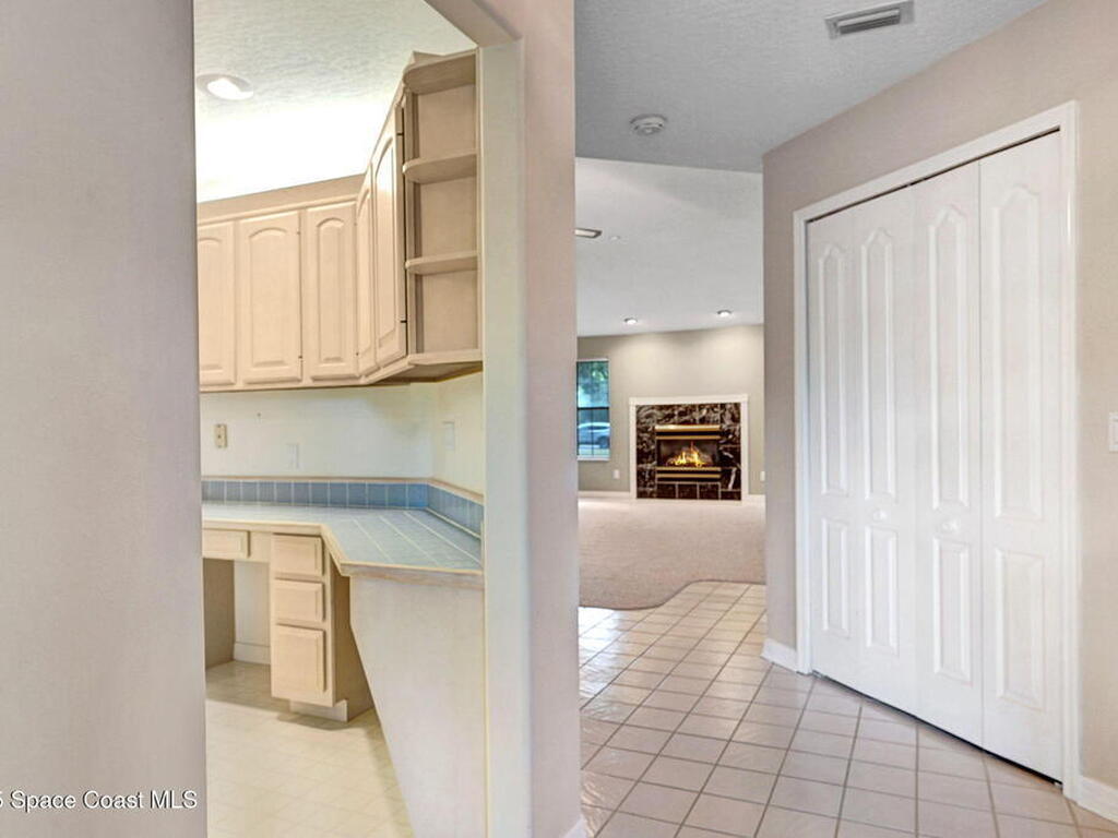 8755 Henry Avenue, Melbourne, FL 32904