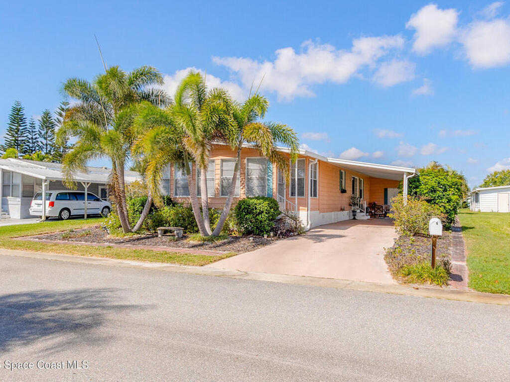 520 Ruth Circle, Melbourne, FL 32904