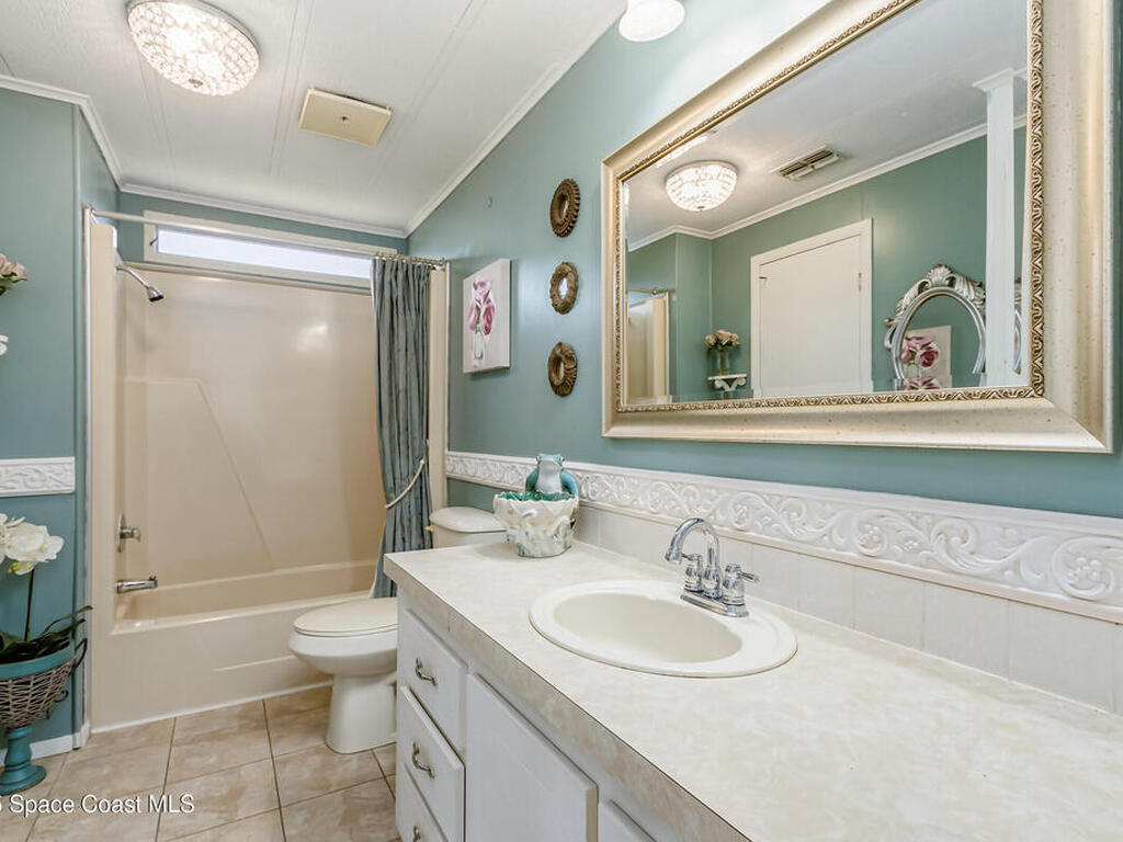 520 Ruth Circle, Melbourne, FL 32904
