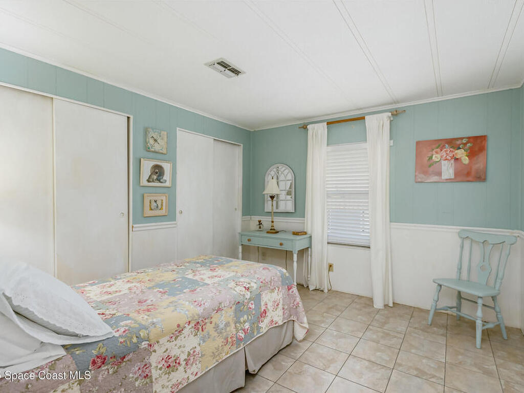 520 Ruth Circle, Melbourne, FL 32904