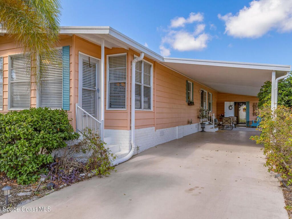 520 Ruth Circle, Melbourne, FL 32904