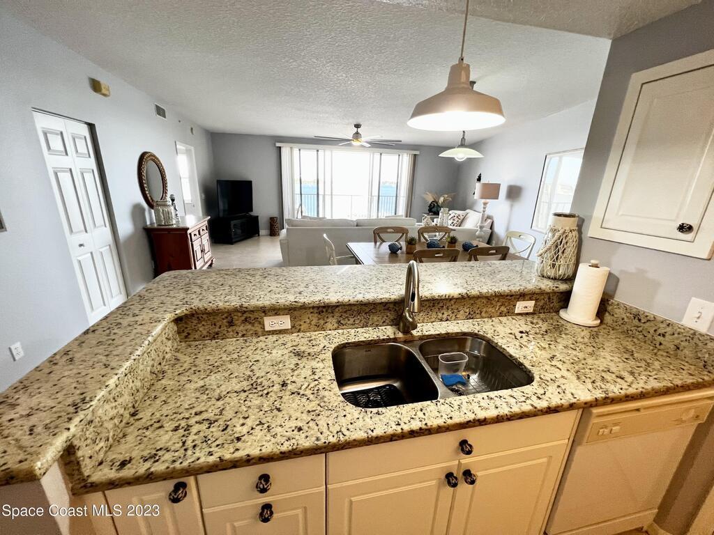 102 Riverside Drive, Cocoa, FL 32922