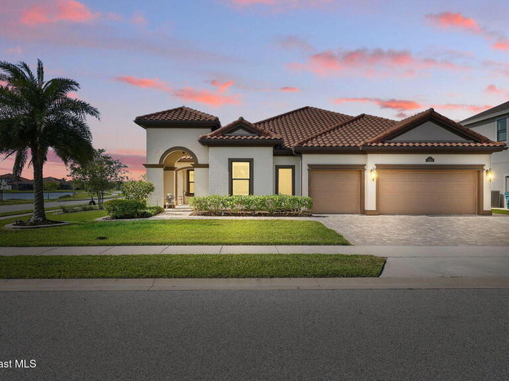 8328 Crimson Drive, Melbourne, FL 32940