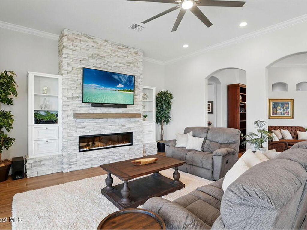 8328 Crimson Drive, Melbourne, FL 32940