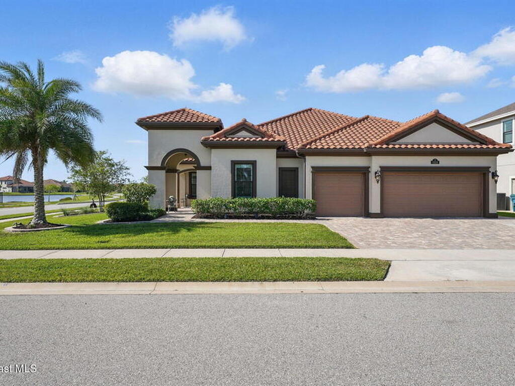 8328 Crimson Drive, Melbourne, FL 32940
