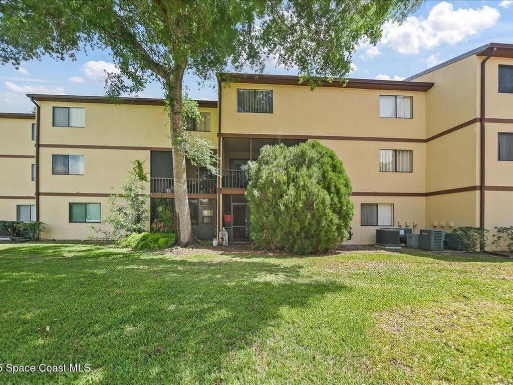 7817 Shadowood Drive, Melbourne, FL 32904