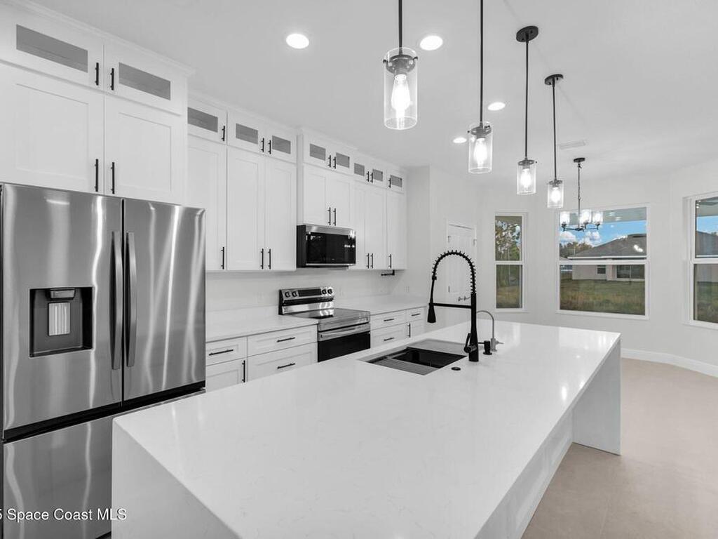 942 Toluca Street, Palm Bay, FL 32909