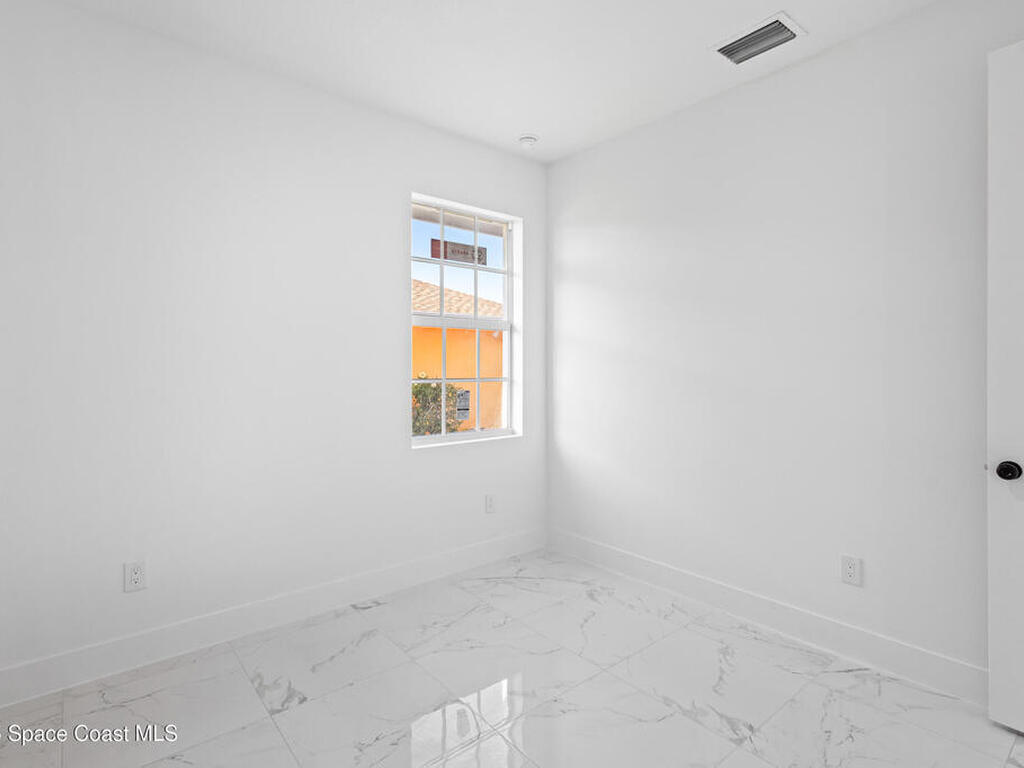 3214 SW Hambrick Street, Port St. Lucie, FL 34983