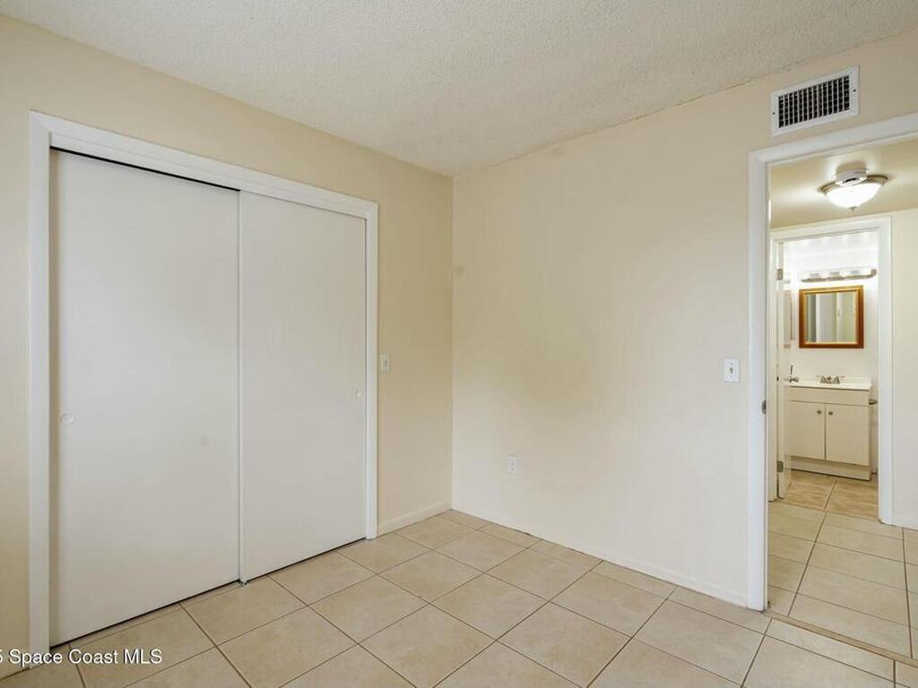 121 San Juan Circle, Melbourne, FL 32935