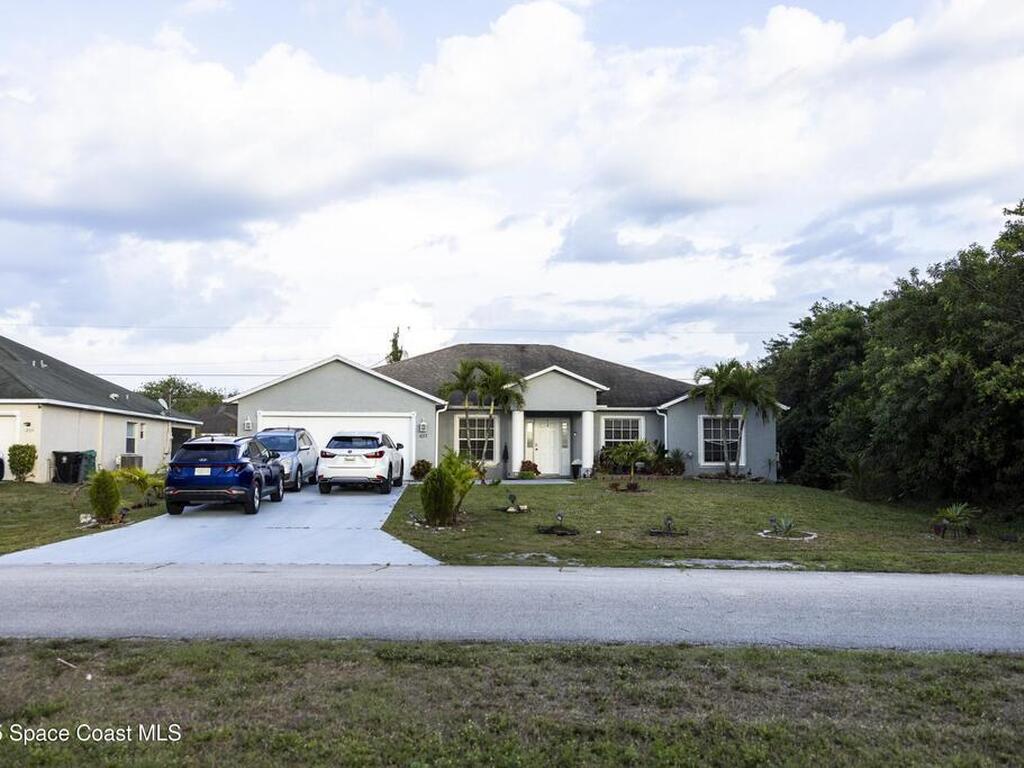 4213 SW Whitebread Road, Port St. Lucie, FL 34953