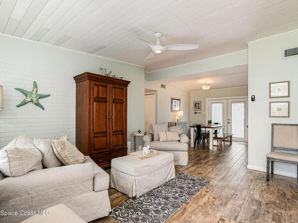 220 Willow Avenue, Merritt Island, FL 32953