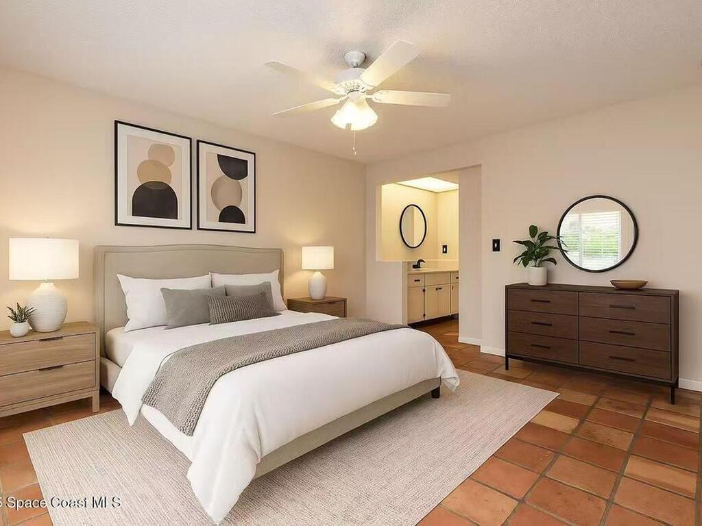 936 Meadow View Drive, Port Orange, FL 32127