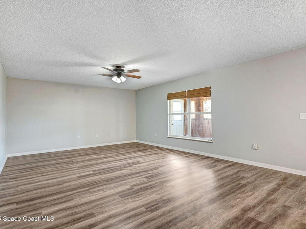 556 Haleybury Street, Palm Bay, FL 32908