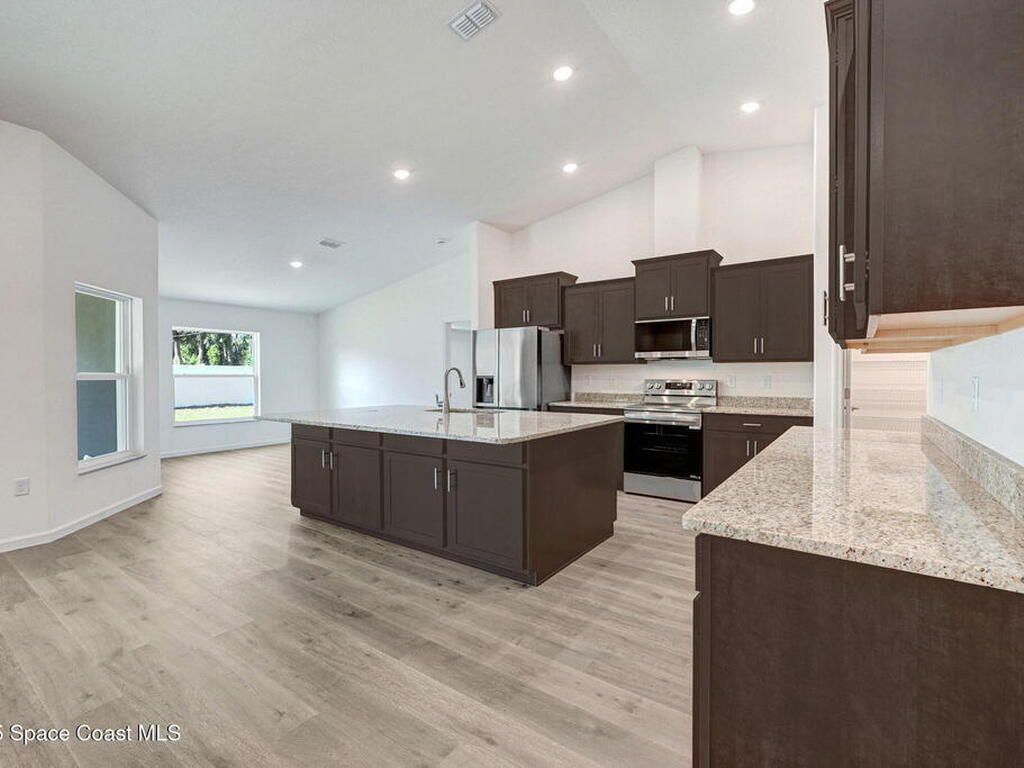 410 Olsmar Street, Palm Bay, FL 32908
