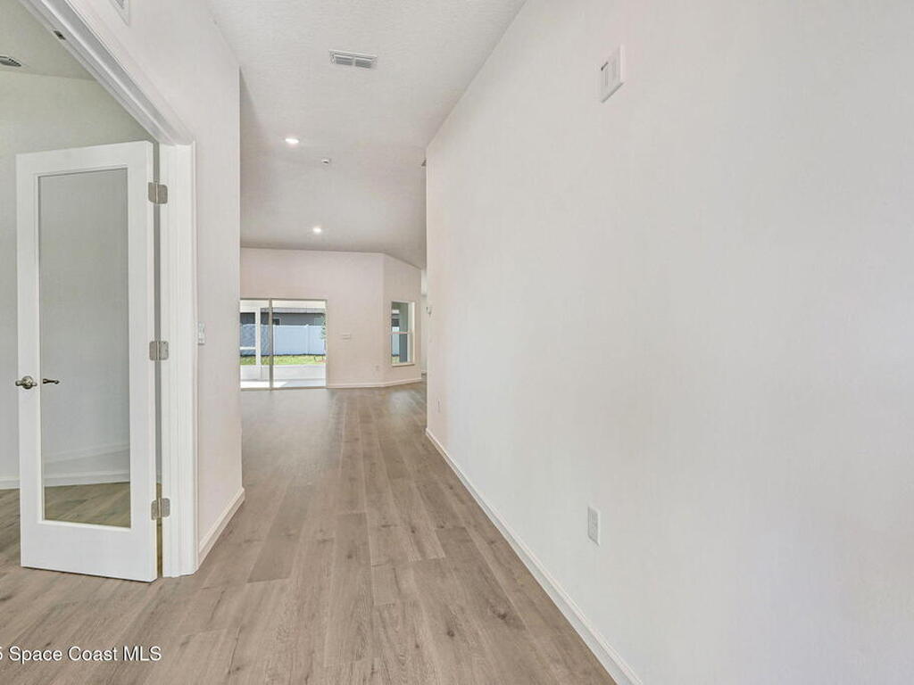 410 Olsmar Street, Palm Bay, FL 32908