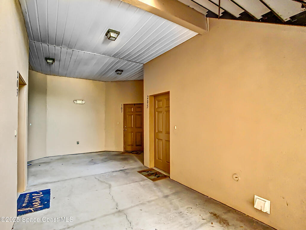 4056 Meander Place, Suntree, FL 32955