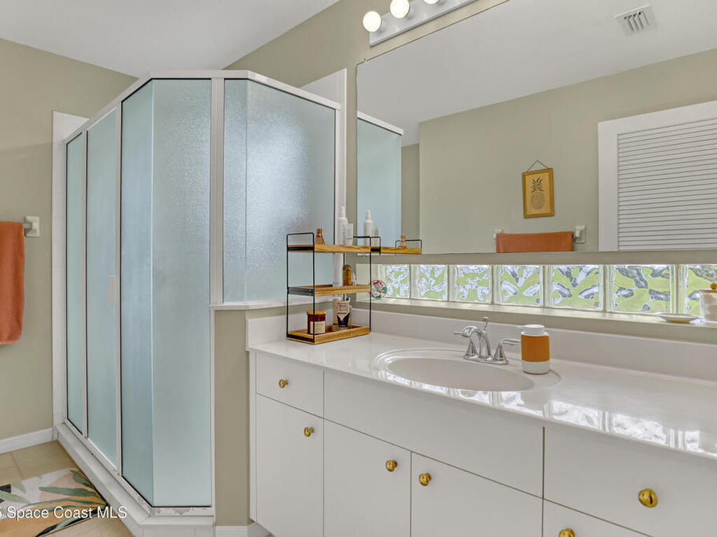2712 Madrigal Lane, West Melbourne, FL 32904