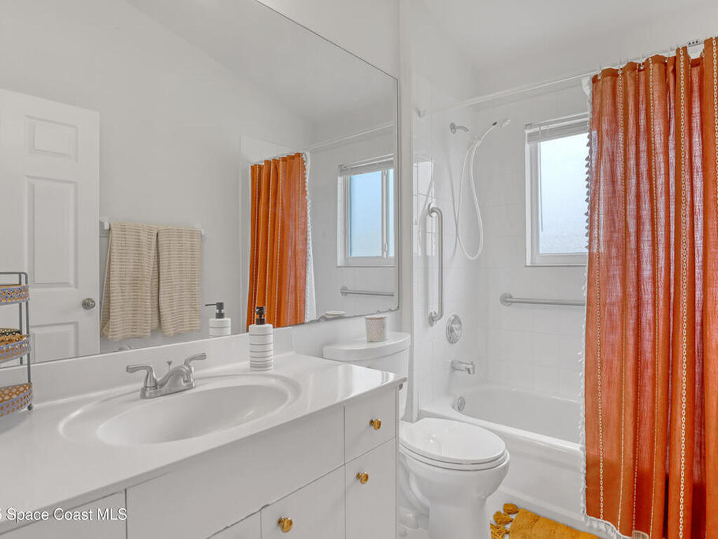 2712 Madrigal Lane, West Melbourne, FL 32904