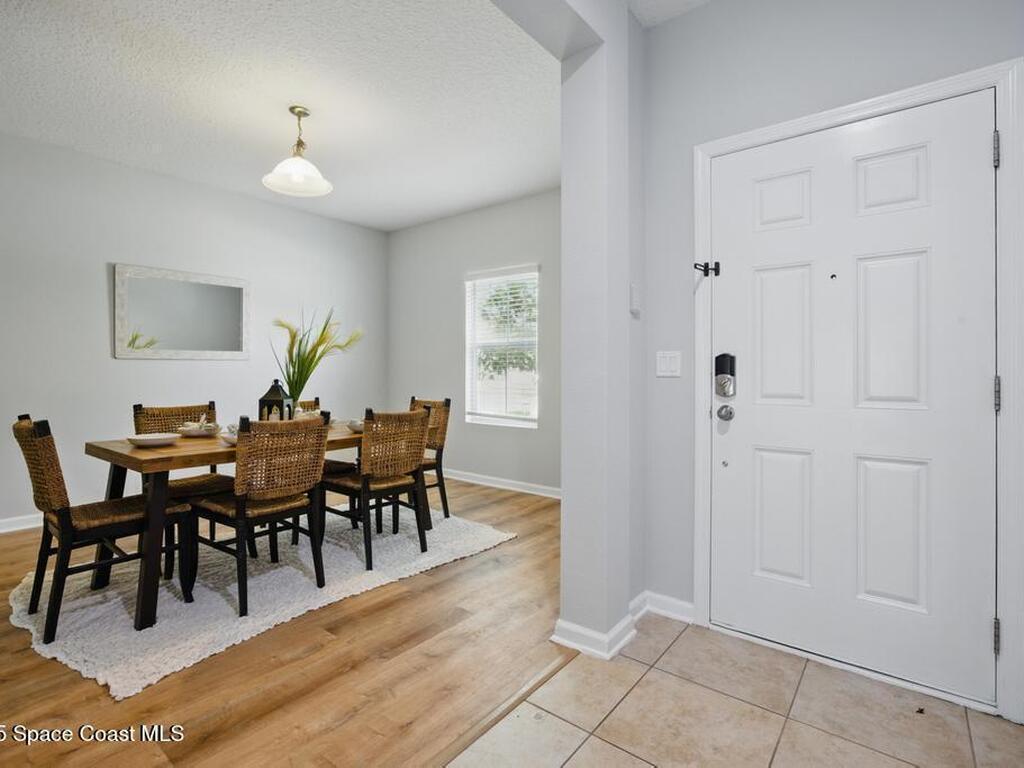 2246 Club Lake Drive, Orange Park, FL 32065