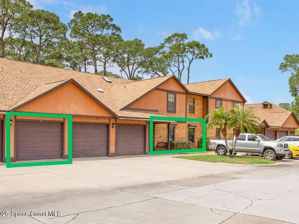9025 York Lane, West Melbourne, FL 32904