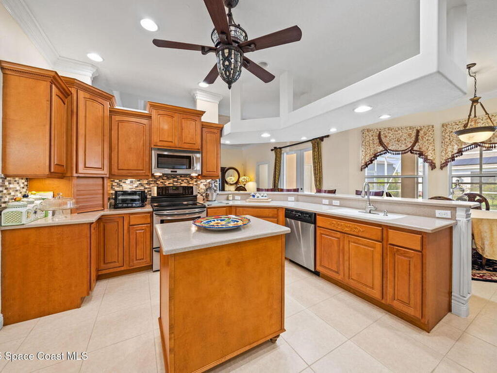1950 De Groodt Road, Palm Bay, FL 32908